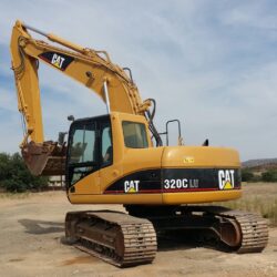 Caterpillar 320C - 3